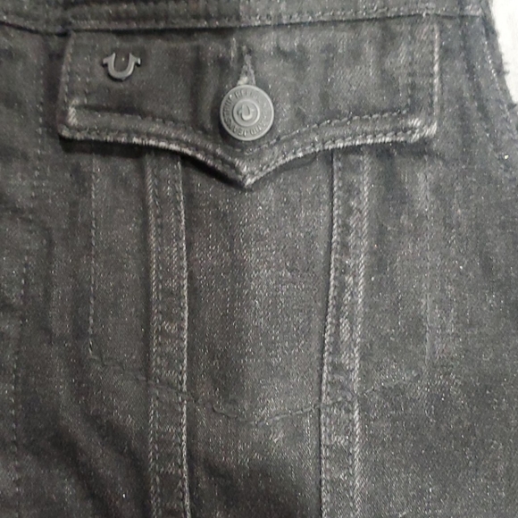 True religion women's vest - Picture 4 of 7